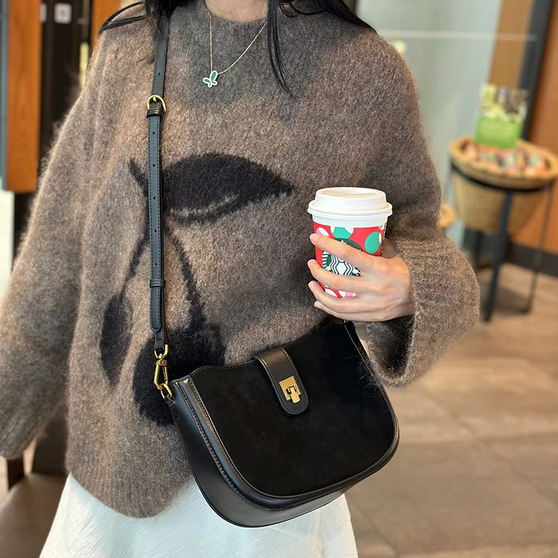 Luxury Bags Affordable - حقائب كتف نسائية فاخرة بتصميم أنيق