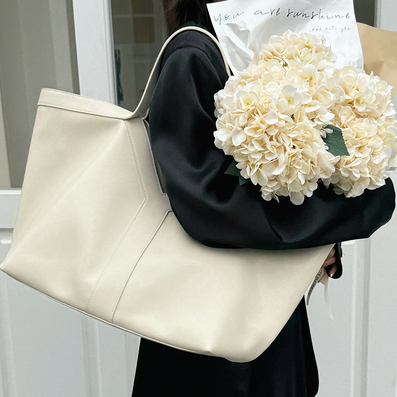 حقائب يد نسائية فاخرة من الجلد - مراجعة Luxury Bags Supplier وسعره