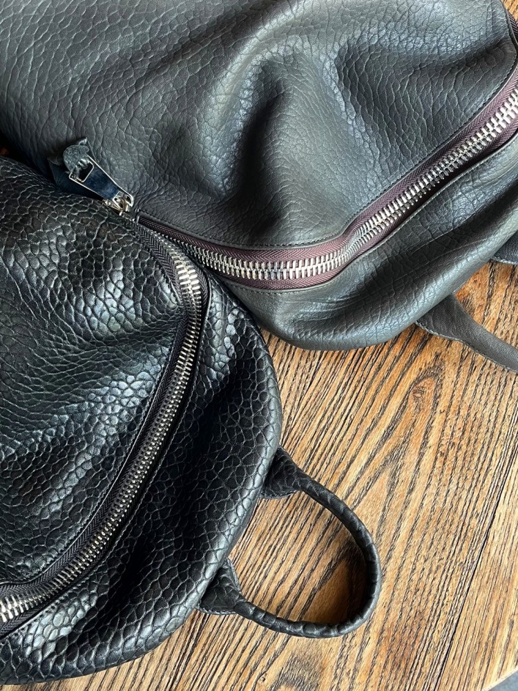 حقيبة ظهر كاجوال من جلد الغنم  - مراجعة Genuine Leather Backpack وسعره