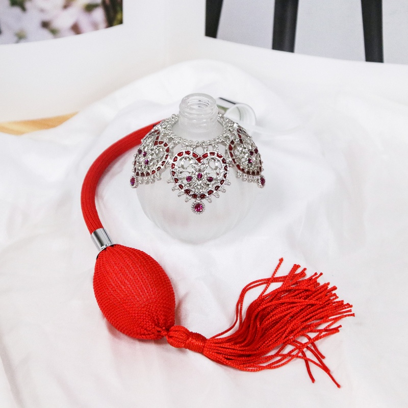 حقيبة برباط قماش متعرجة فاخرة  - مراجعة Luxury Bags Logo وسعره