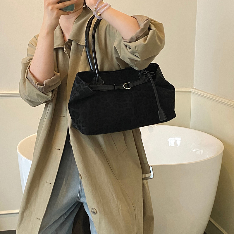 ليوبارد طباعة الخياطة الموضوع  - مراجعة Luxury Bags For Women Sale وسعره