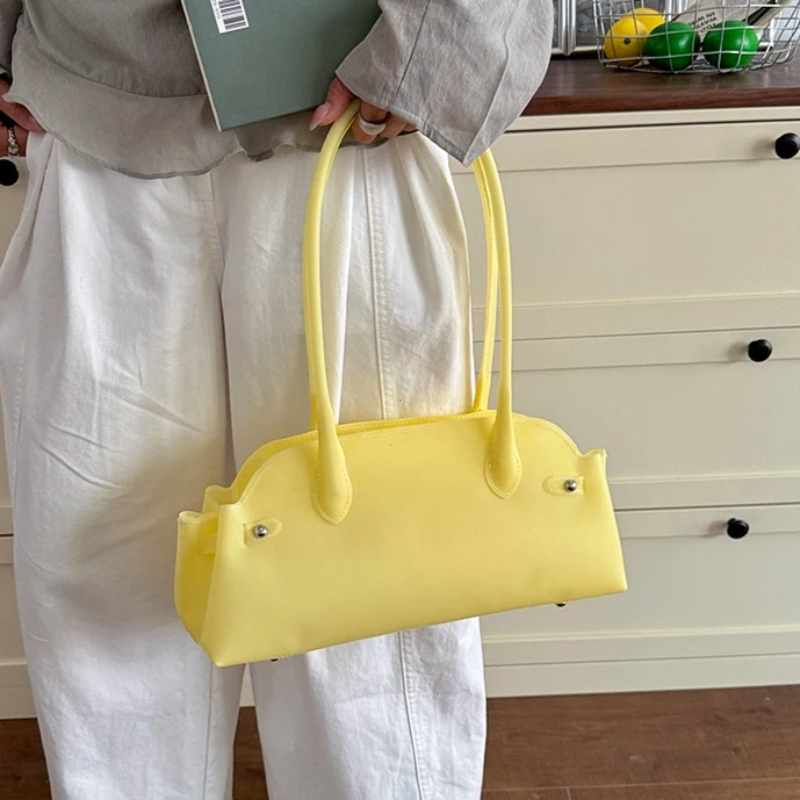 حقيبة يد نسائية من البي في سي  - مراجعة Luxury Bags Coach وسعره
