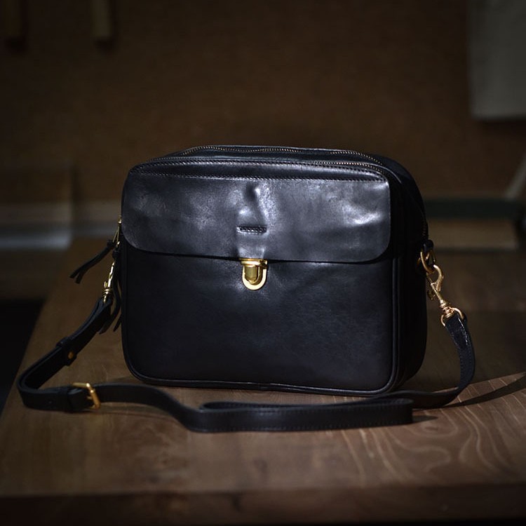 2025 ريترو الرجال يدوية الصنع  - مراجعة Luxury Bags Made In China وسعره