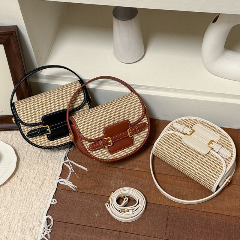 حقائب سرج صغيرة على الطراز الإ - مراجعة Luxury Bags Women وسعره