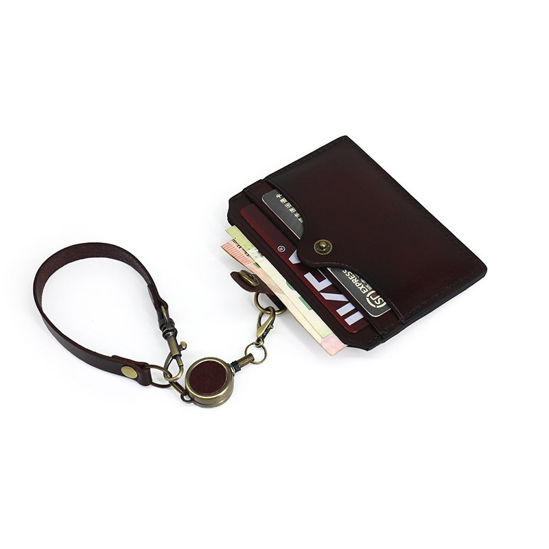 شارة تعريف من الجلد الأصلي للع - مراجعة Luxury Bags Coach وسعره
