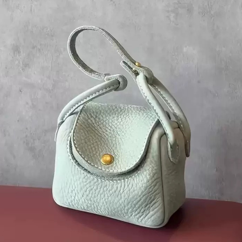 حقائب يد صغيرة لطيفة على الموض - مراجعة Luxury Bags Women وسعره